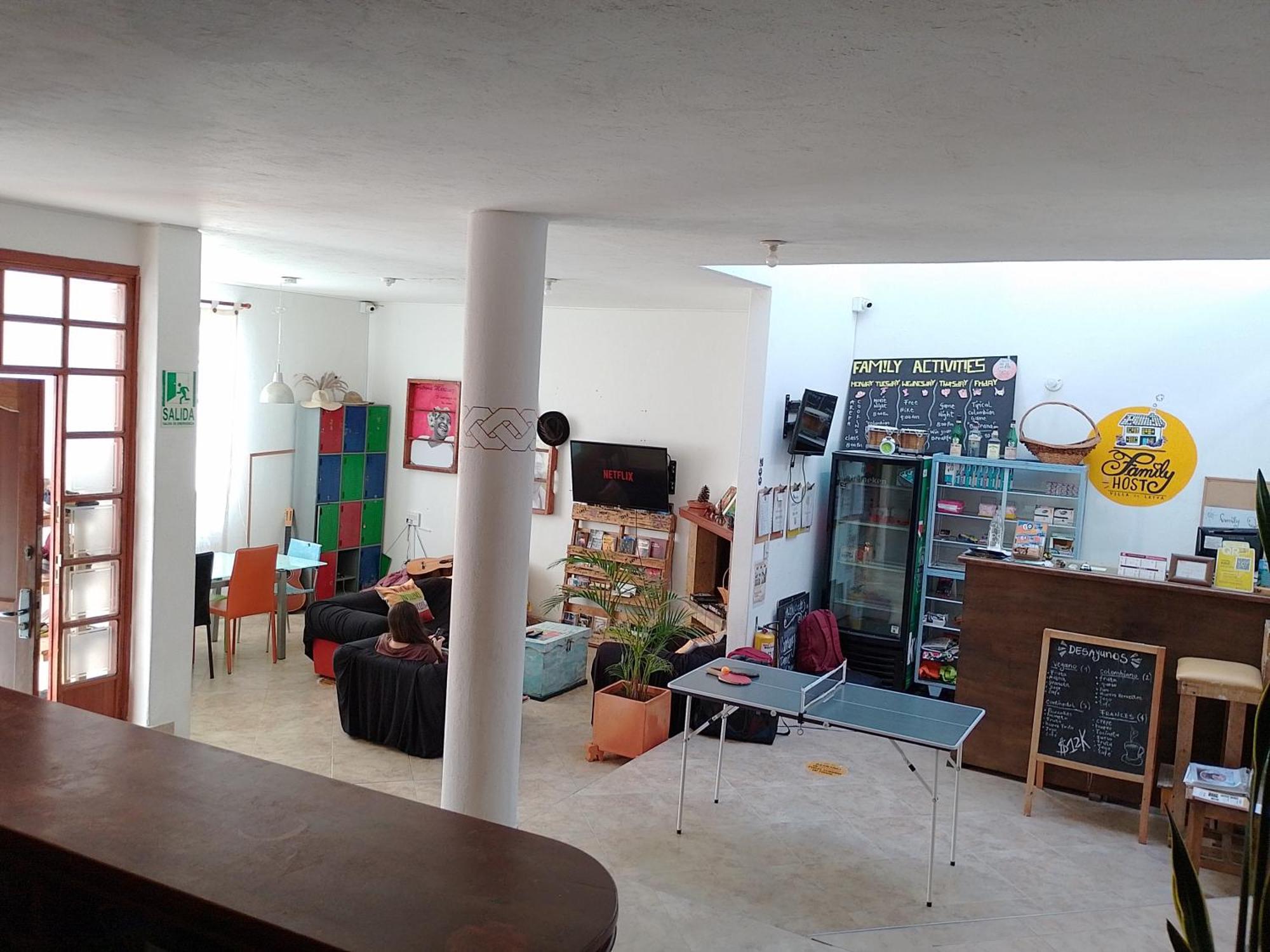 Family Host Hostel فيلا دي ليفا المظهر الخارجي الصورة